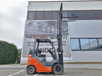 Four wheel front forklift Toyota 028 FGF 15 - 9