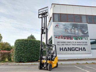 Four wheel front forklift Hangcha XE18i (CPD18-XEY2HA-SI) 