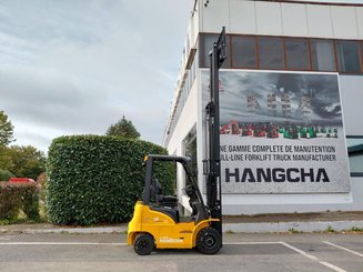 Four wheel front forklift Hangcha XE18i (CPD18-XEY2HA-SI) 