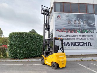 Four wheel front forklift Hangcha XE18i (CPD18-XEY2HA-SI) 