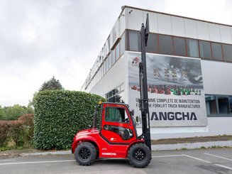 All-terrain forklift Hangcha TT18-4