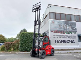 All-terrain forklift Hangcha TT18-4