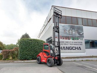 All-terrain forklift Hangcha TT18-4
