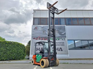 Four wheel front forklift Toyota 8FBMT50 - 7