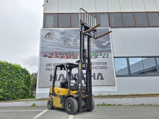 Four wheel front forklift Yale GDP20VX