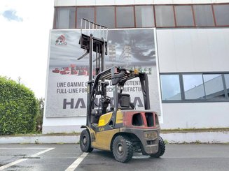 Four wheel front forklift Yale GDP20VX