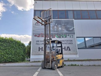 Four wheel front forklift Yale gdp16vx