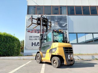 Four wheel front forklift Caterpillar DP40N - 10