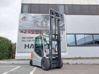 Four wheel front forklift STILL RX60-40