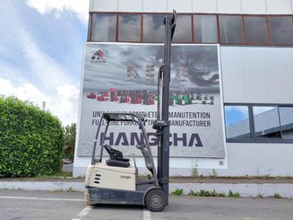 Four wheel front forklift Crown SC6040-16