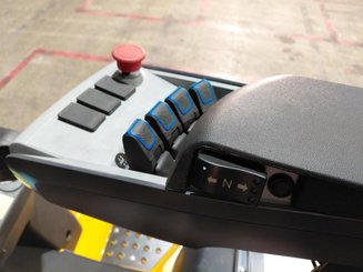 Four wheel front forklift Hangcha XE35i (CPD35-XEY2HA-SI)