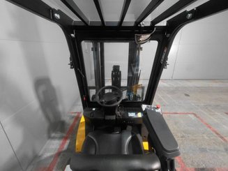 Four wheel front forklift Hangcha XE35i (CPD35-XEY2HA-SI)