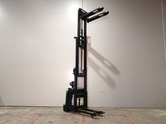 Pedestrian pallet stacker Hangcha CDD16-XT1-SIL