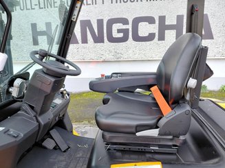 Four wheel front forklift Hangcha XE18i (CPD18-XEY2HA-SI)  - 3
