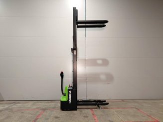 Pedestrian pallet stacker Hangcha CDD12-AMC2-Li