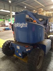 Articulated boom lift platform Upright AB46E