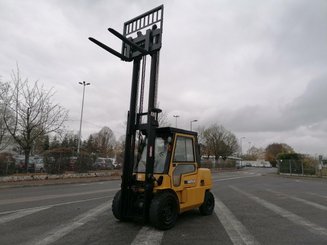 Four wheel front forklift Caterpillar GP40K - 5