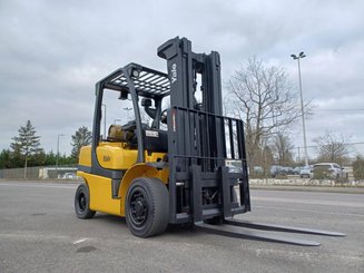 Four wheel front forklift Yale GLP40 VX - 1