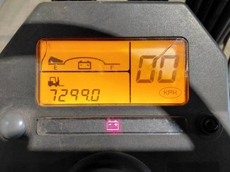 Three wheel front forklift Caterpillar EP18NT