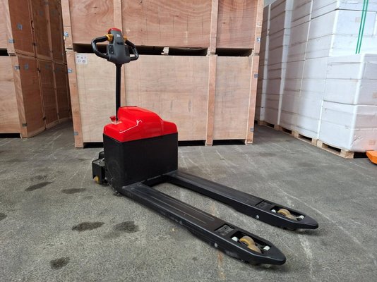 Pedestrian pallet truck Hangcha CBD16-ET - 1