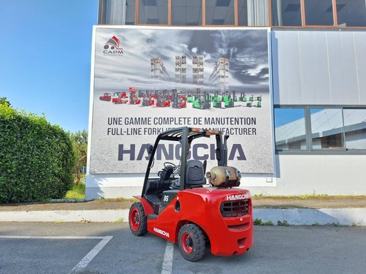 Four wheel front forklift Hangcha XF35G - 1