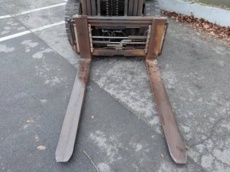 Four wheel front forklift Mitsubishi FD50N - 6