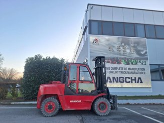 Four wheel front forklift Hangcha XF70D