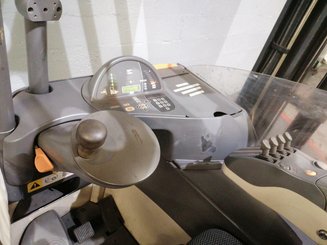 Reach truck Crown ESR5000-1.4