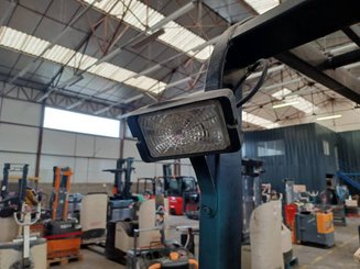 Three wheel front forklift Caterpillar EP18KT - 7