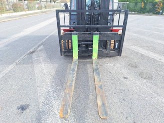 Four wheel front forklift Hangcha XF70G