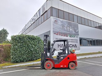 Four wheel front forklift Hangcha XF25G