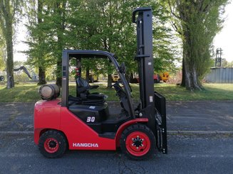 Four wheel front forklift Hangcha XF30G - 1