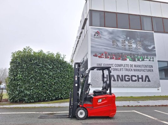 Three wheel front forklift Hangcha A3W15 - 1