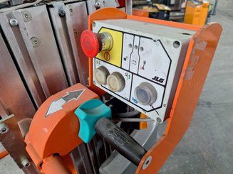Vertical lift platform JLG TOUCAN DUO