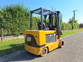 Four wheel front forklift Caterpillar EC55N
