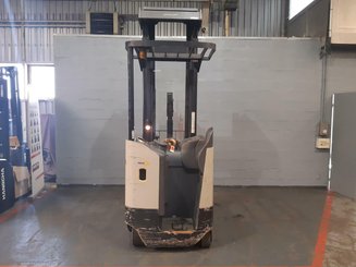 Reach truck Crown RR5725-1.6 - 2