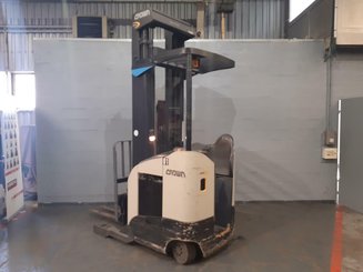 Reach truck Crown RR5725-1.6 - 1