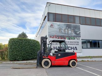 Four wheel front forklift Hangcha J4W100