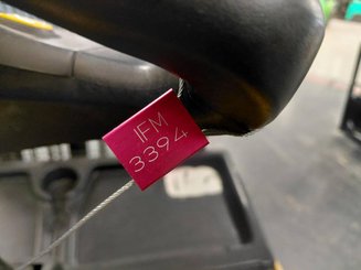 Pedestrian pallet stacker Yale MS12X - 9