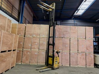 Pallet stacker Yale MS14