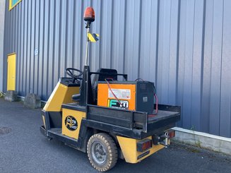 Tow tractor Spijkstaal 210 - 2