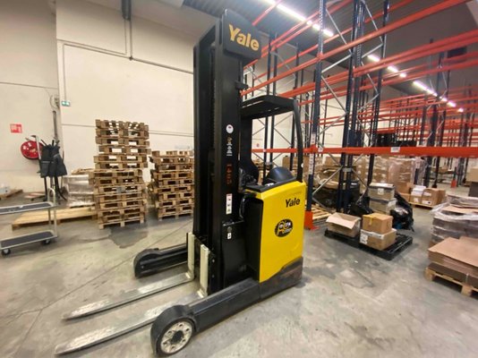 Reach truck Yale MR14 - 1