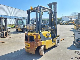 Four wheel front forklift Yale GLP20SVX - 2