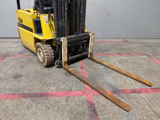 Electric forklift truck Yale ERP15RCF - 6
