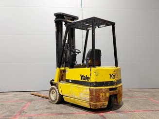 Electric forklift truck Yale ERP15RCF - 3