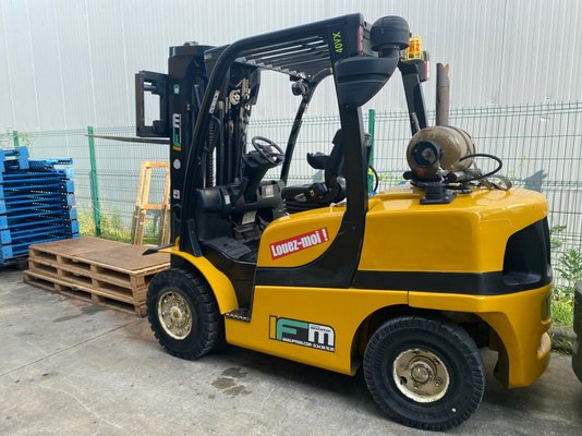 Forklift truck, LPG Yale GLP40VX - 1