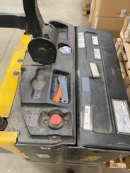 Electric pallet truck Yale MP20X - 4