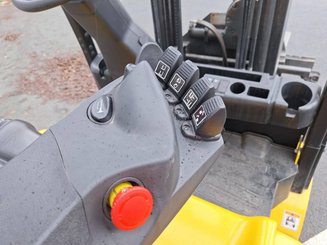 Electric forklift truck Yale ERP25VL - 15