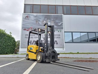 Electric forklift truck Yale ERP25VL - 1