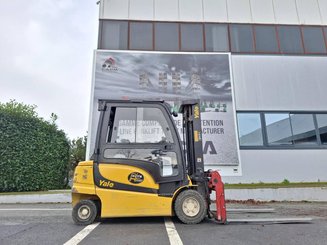 Electric forklift truck Yale ERP35 VL